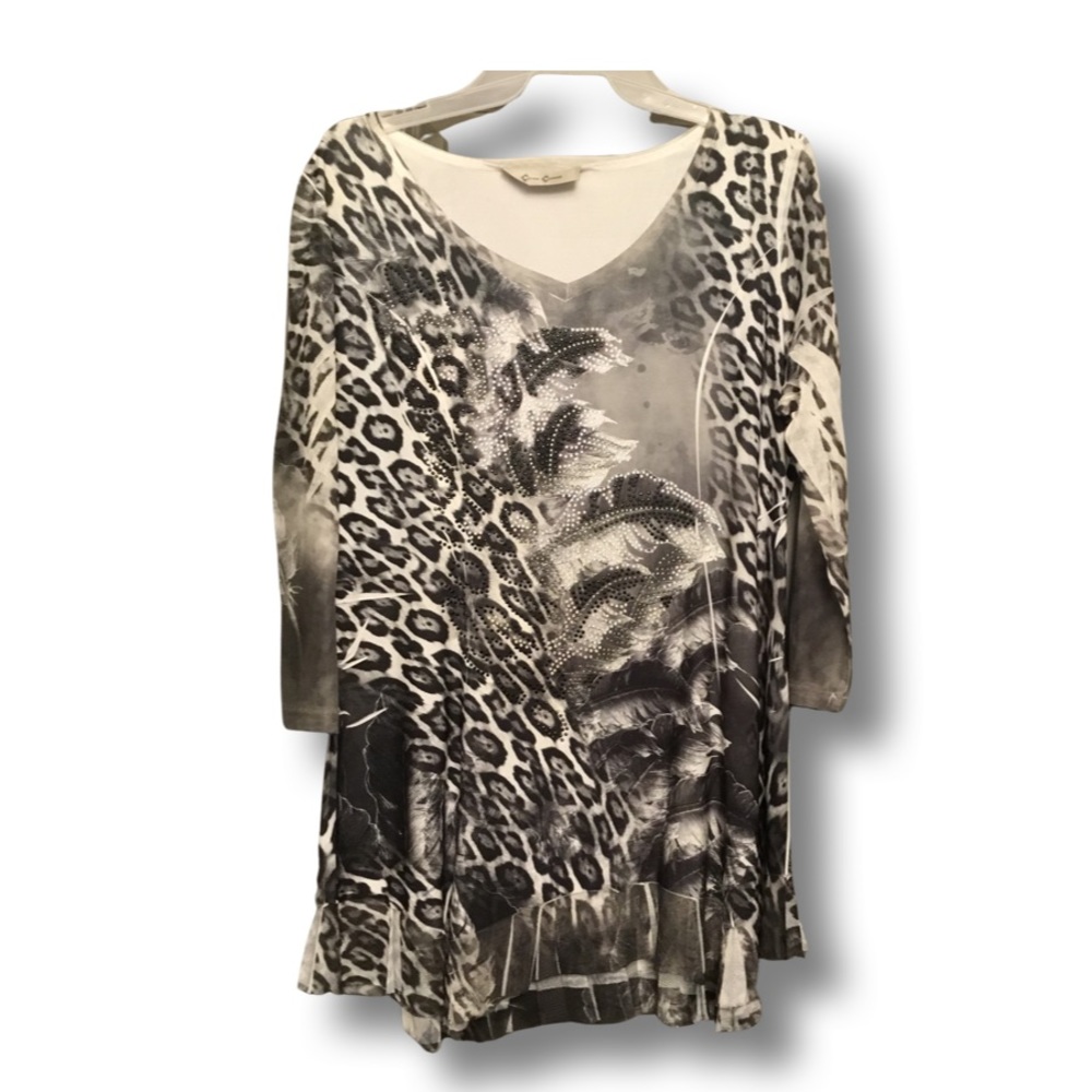 Animal print Womens top-M
